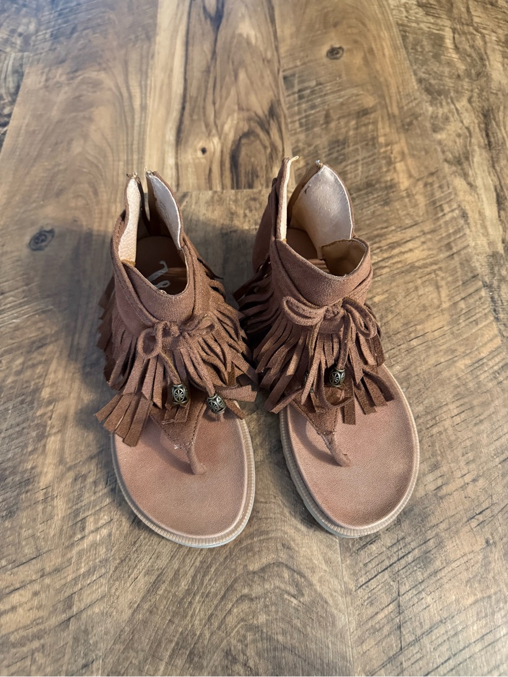 Very G Brown Suede Fringe Gladiator Sandals